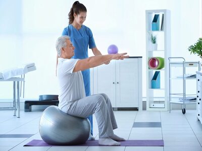 Efectos del ejercicio basado en las recomendaciones del ACSM para pacientes con osteoporosis.