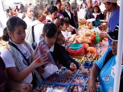 Prohibición de comida chatarra en escuelas: un paso hacia la salud infantil en méxico.